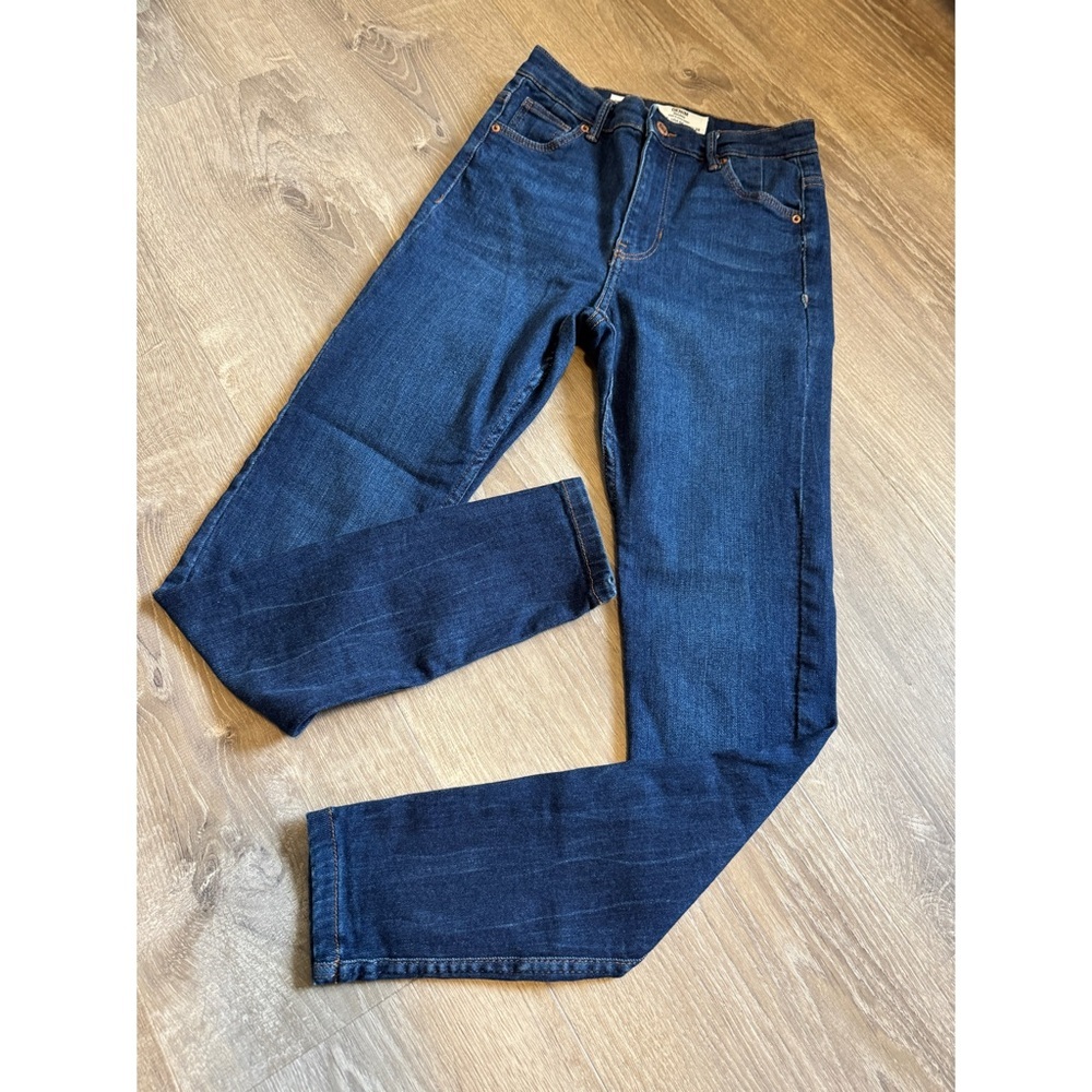 Bershka-Skinny High Rise-Dark Blue Denim woman’s Jeans- EUR38